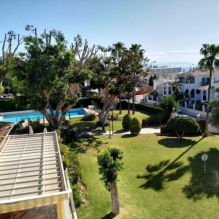 Carihuela Luxus Holiday Torremolinos Exteriör bild